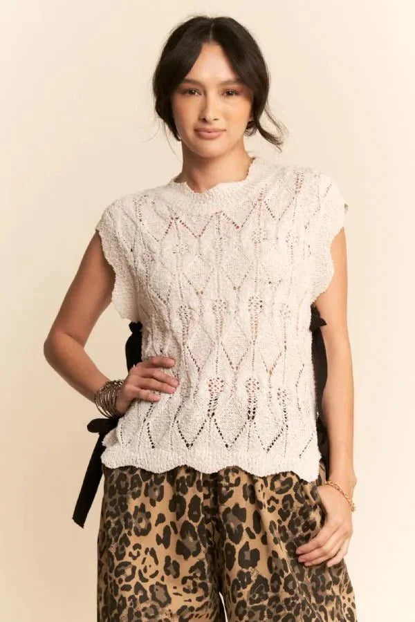 Ribbon Bow Tie Scalloped Trim Crop Top - Knit Short Sleeve Women's Y2K