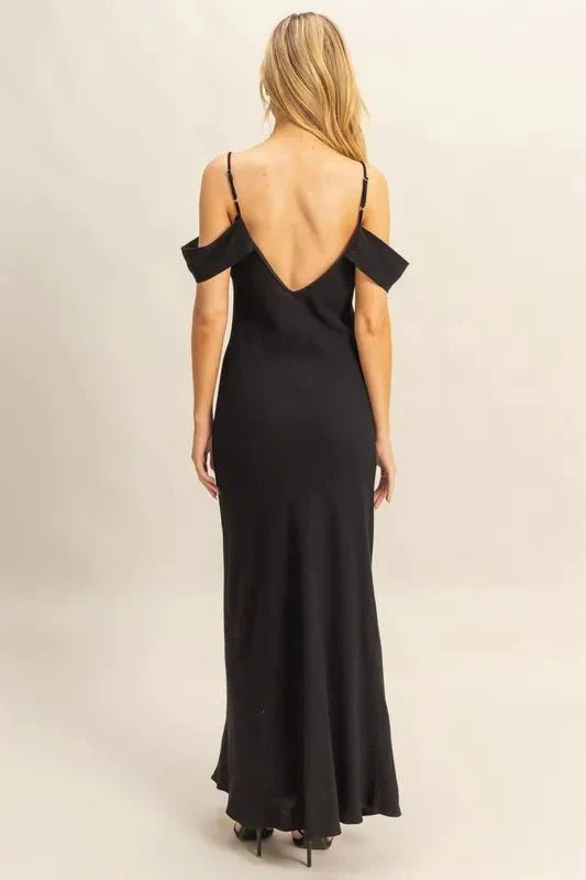 Maxi Dress Flattering Fit Cami for Elegant Summer Outings