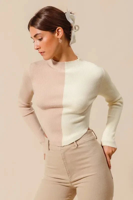 Womens Beige Ribbed Color Block Fitted Crop Sweater