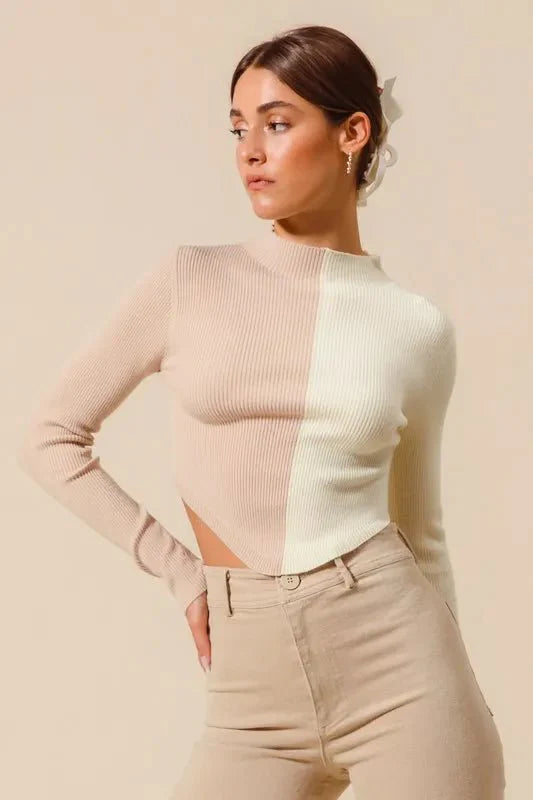 Womens Beige Ribbed Color Block Fitted Crop Sweater