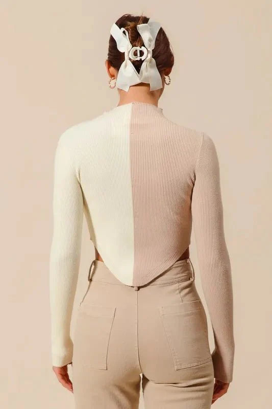 Womens Beige Ribbed Color Block Fitted Crop Sweater