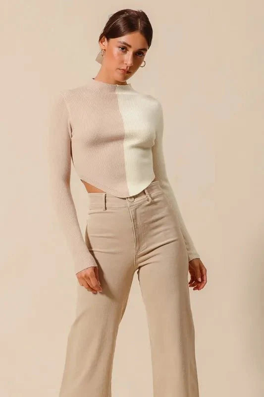 Womens Beige Ribbed Color Block Fitted Crop Sweater
