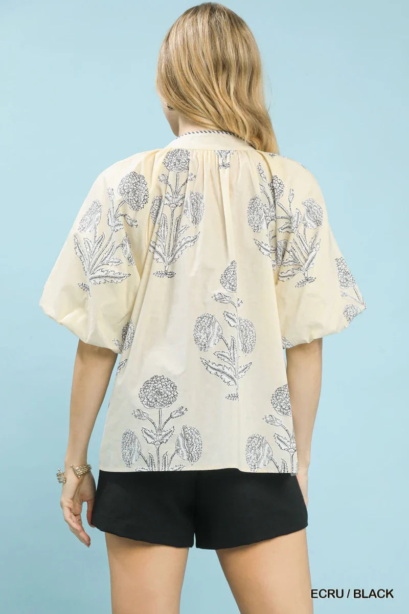 Women's Floral Print V-Neck Blouse with Short Puff Sleeves