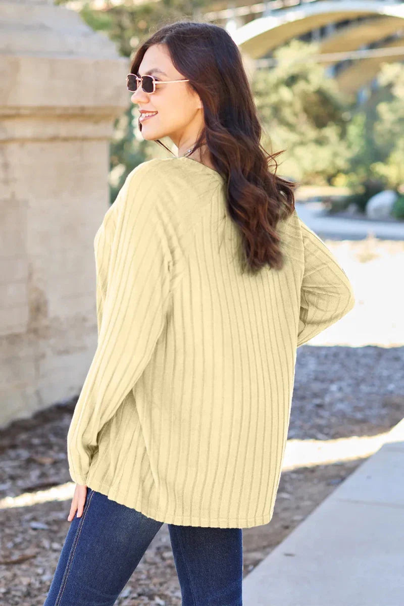 Women's Ribbed Round Neck Long Sleeve Knit Blouse