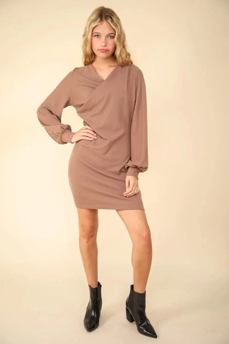 Women's Ruched Detail Bodycon Mini Dress with Asymmetrical Design