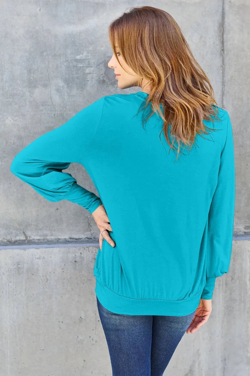 Women's Slightly Stretchy V-Neck Lantern Sleeve Blouse