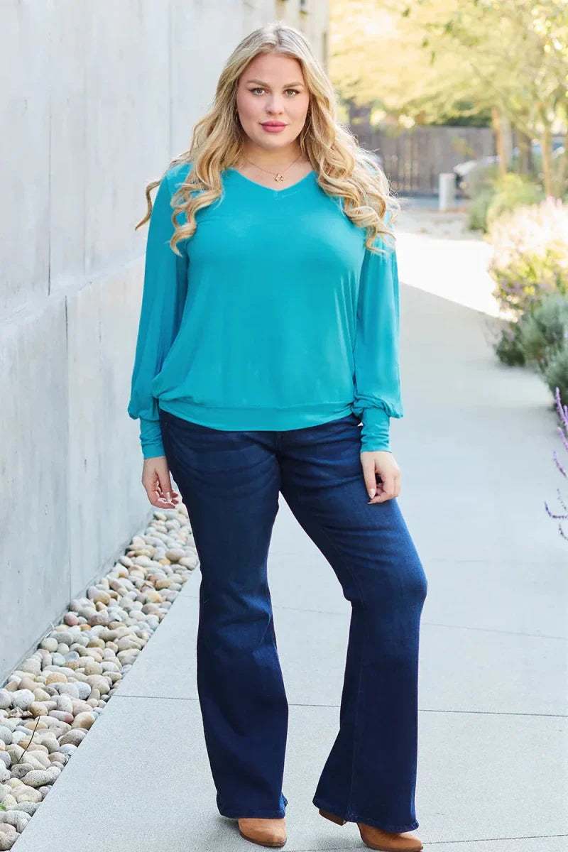 Women's Slightly Stretchy V-Neck Lantern Sleeve Blouse