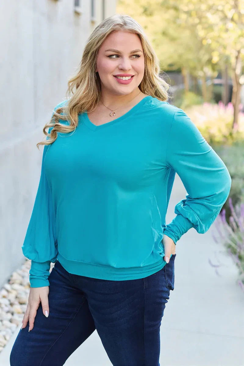Women's Slightly Stretchy V-Neck Lantern Sleeve Blouse