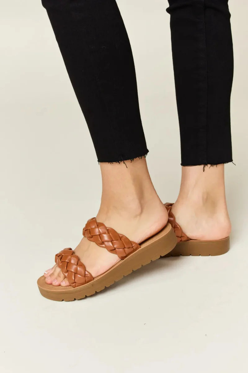 Woven dual band platform sandals for women – flat heel 1 inch